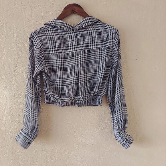 TIMING Houndstooth Cropped Blouse Sz Small - Picture 6 of 10